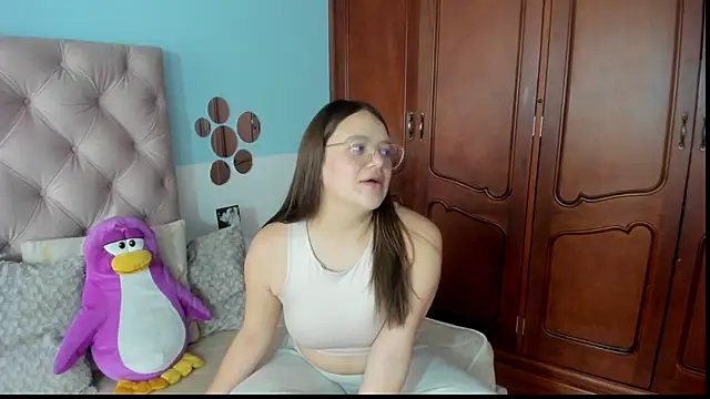  Sarahh 0 online show from 01/09/25, 01:45