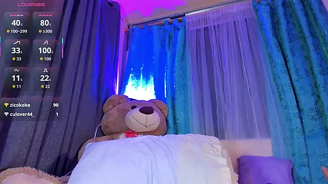 moll1e  online show from 01/10/26, 10:14