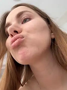 Snapshot of Jane_Meys chatting on 03/19/25, 08:12 Jane Meys online show from 03/19/25, 08:12