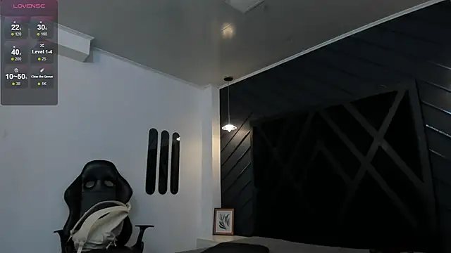 Snapshot of Apolo_Bianco_ chatting on 09/30/25, 11:10 Apolo Bianco  online show from 09/30/25, 11:10