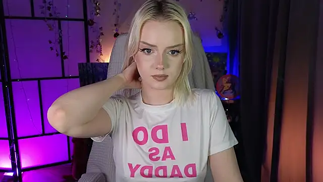 ImBonBon online show from 04/05/26, 09:34