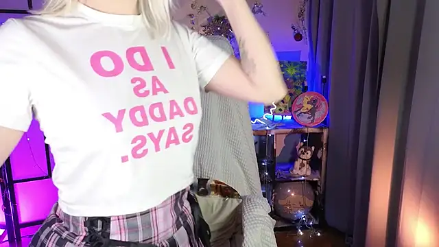 ImBonBon online show from 04/19/26, 10:23