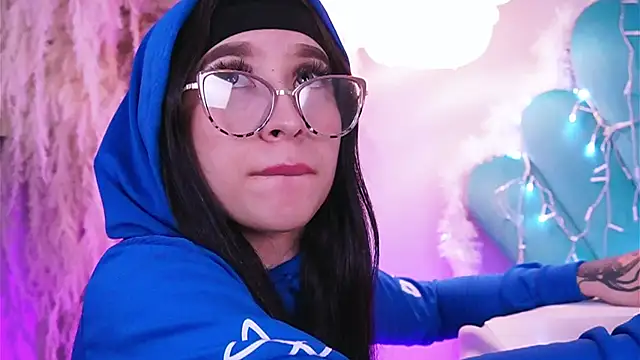 EriKlein online show from 12/13/25, 10:37