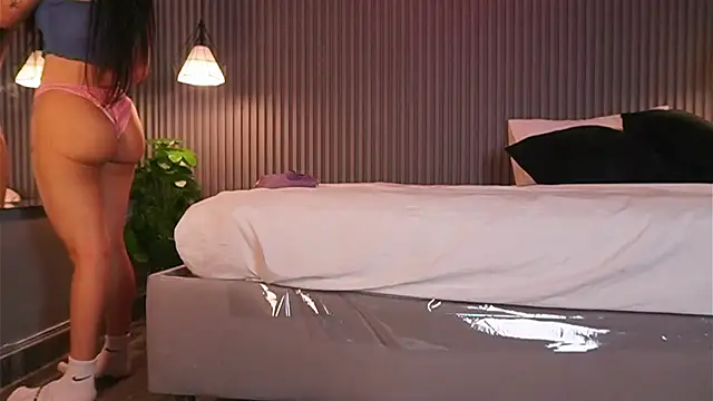 EriKlein online show from 04/13/26, 08:25