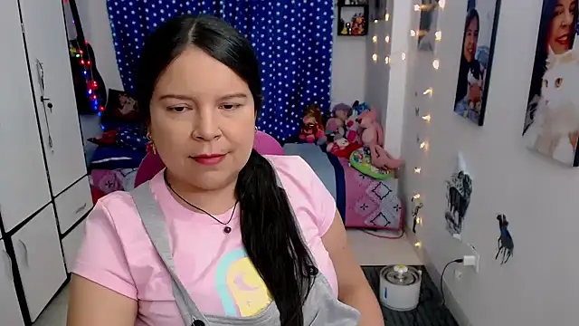 claryssa  online show from 01/17/25, 11:51