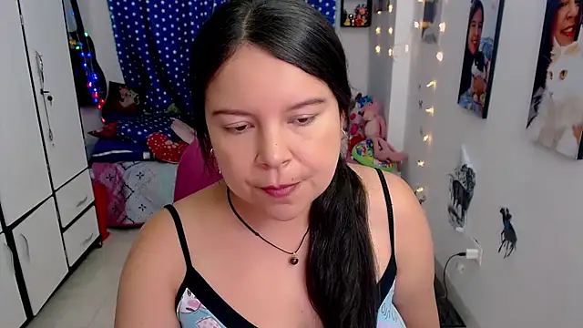 claryssa  online show from 01/18/25, 02:58