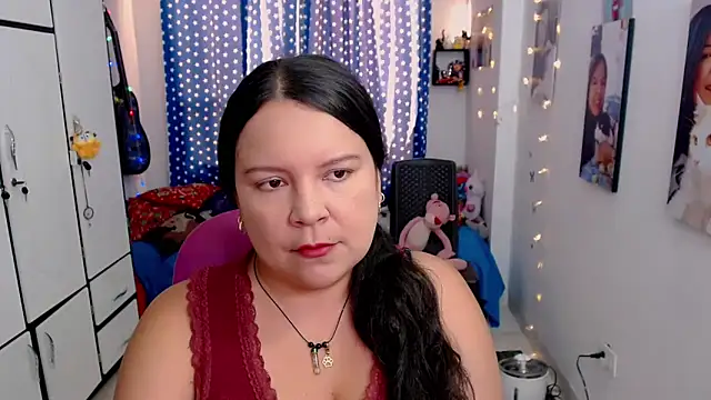 claryssa  online show from 11/07/25, 08:09