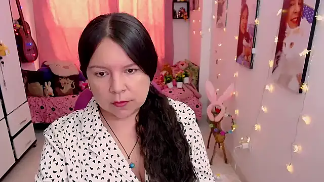 claryssa  online show from 04/02/26, 06:05