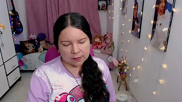 claryssa  online show from 05/16/26, 10:36