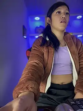 emily rosse04 online show from 03/16/25, 12:11