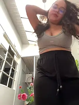 CurlyGirl 1 online show from 02/20/25, 05:51