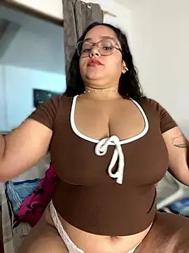 CurlyGirl 1 online show from 01/09/26, 10:33