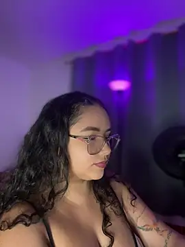 CurlyGirl 1 online show from 04/09/26, 10:59