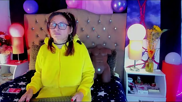 SheraHadee online show from 03/14/25, 04:10