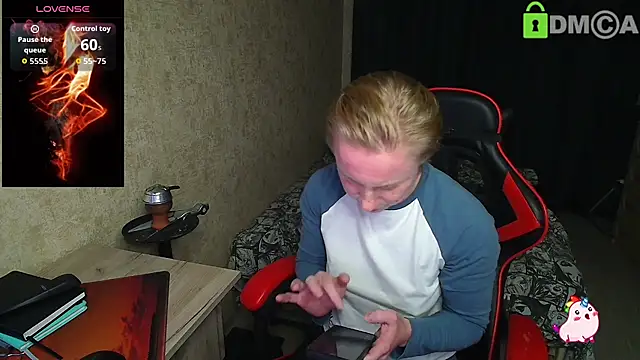 Alexis Gordon online show from 09/23/25, 04:21