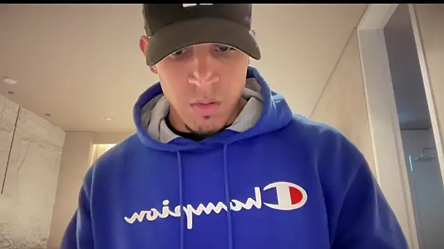 Frank heaven01 online show from 11/24/25, 10:09