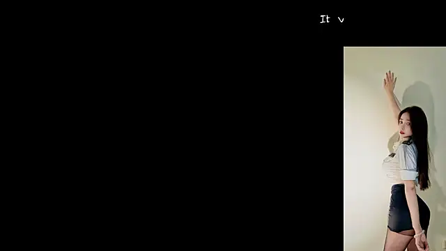 Snapshot of -Aricia- chatting on 05/06/26, 04:34 -Aricia- online show from 05/06/26, 04:34