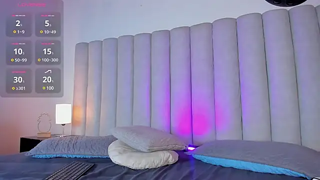 CristalCornner  online show from 12/03/24, 08:06