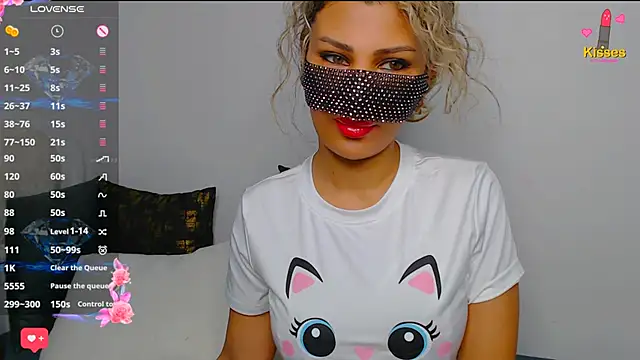 Turkish Latina online show from 02/20/25, 10:15