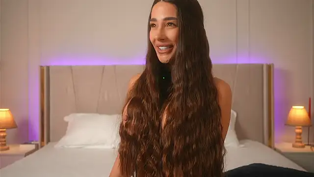 Miriam fox online show from 03/21/26, 09:14