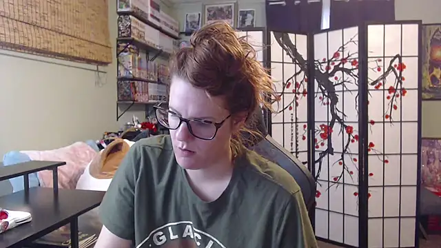 Sarahtineke online show from 07/03/26, 07:09
