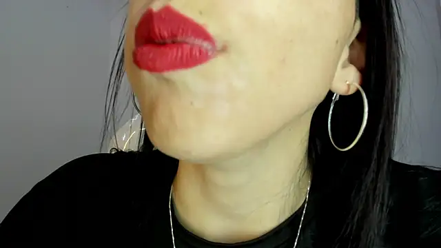 Snapshot of Katty_mouth chatting on 05/30/26, 08:06 Katty mouth online show from 05/30/26, 08:06
