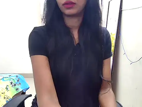 tanvi-00 online show from 10/04/25, 04:32