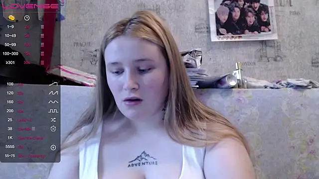 Light Luna online show from 11/12/25, 07:09