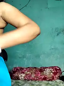 Snapshot of Luv_Adite20 chatting on 01/29/25, 04:58 Luv Adite20 online show from 01/29/25, 04:58