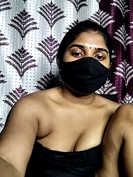 Snapshot of Luv_Adite20 chatting on 02/08/25, 06:22 Luv Adite20 online show from 02/08/25, 06:22