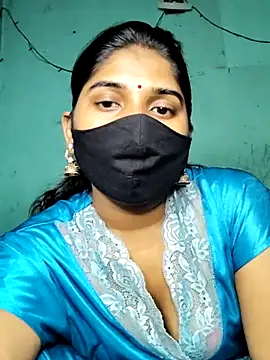 Snapshot of Luv_Adite20 chatting on 02/13/25, 08:03 Luv Adite20 online show from 02/13/25, 08:03