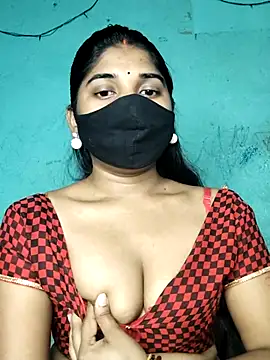 Snapshot of Luv_Adite20 chatting on 03/01/25, 05:42 Luv Adite20 online show from 03/01/25, 05:42