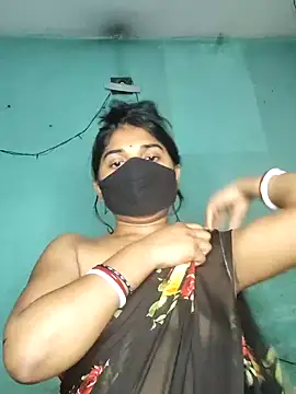 Snapshot of Luv_Adite20 chatting on 03/19/25, 01:51 Luv Adite20 online show from 03/19/25, 01:51