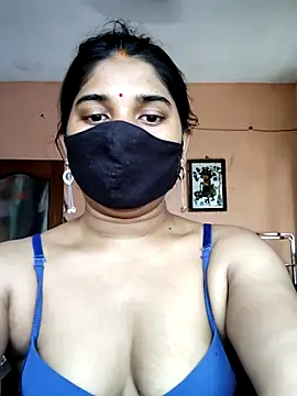 Snapshot of Luv_Adite20 chatting on 09/09/25, 05:18 Luv Adite20 online show from 09/09/25, 05:18