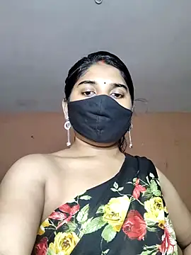 Snapshot of Luv_Adite20 chatting on 09/28/25, 11:04 Luv Adite20 online show from 09/28/25, 11:04