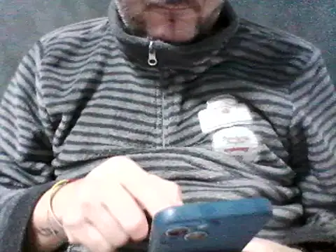 Snapshot of daky_86 chatting on 01/25/25, 05:40 daky 86 online show from 01/25/25, 05:40