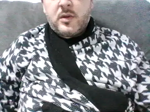 Snapshot of daky_86 chatting on 02/09/25, 06:16 daky 86 online show from 02/09/25, 06:16