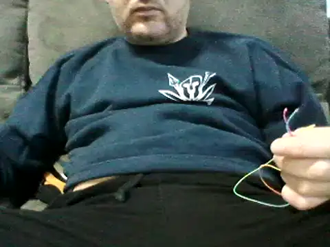 Snapshot of daky_86 chatting on 02/27/25, 04:53 daky 86 online show from 02/27/25, 04:53