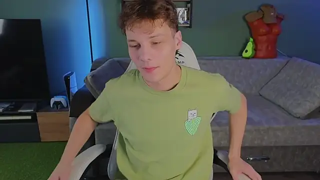 TeddyLiLboy online show from 11/06/25, 09:54