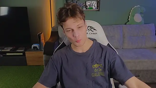 TeddyLiLboy online show from 11/24/25, 01:55