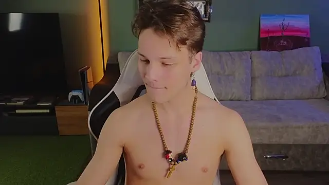 TeddyLiLboy online show from 12/04/25, 02:26