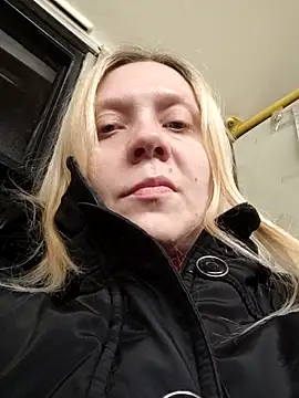 LeraSweet online show from 12/18/25, 04:46