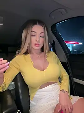 Snapshot of IsabellaEtthan chatting on 02/10/25, 05:41 IsabellaEtthan online show from 02/10/25, 05:41