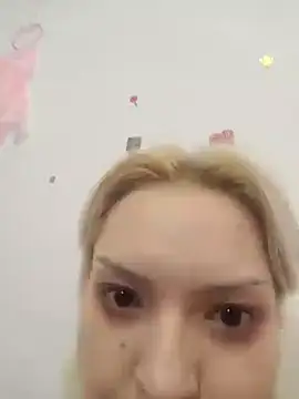 Catlady333 online show from 01/01/25, 09:52