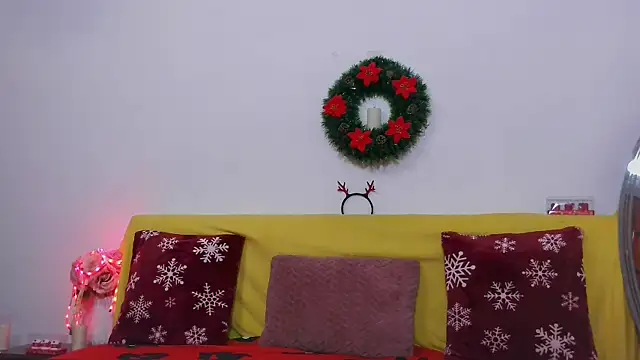 Catlady333 online show from 12/18/25, 10:16