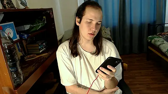 EvaMiron online show from 03/10/25, 04:28