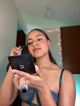 gretta kler1 online show from 12/24/24, 11:00