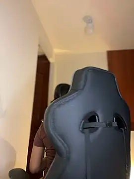 gretta kler1 online show from 01/19/25, 12:17