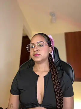 gretta kler1 online show from 01/19/25, 07:15