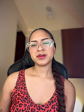 gretta kler1 online show from 01/30/25, 01:11